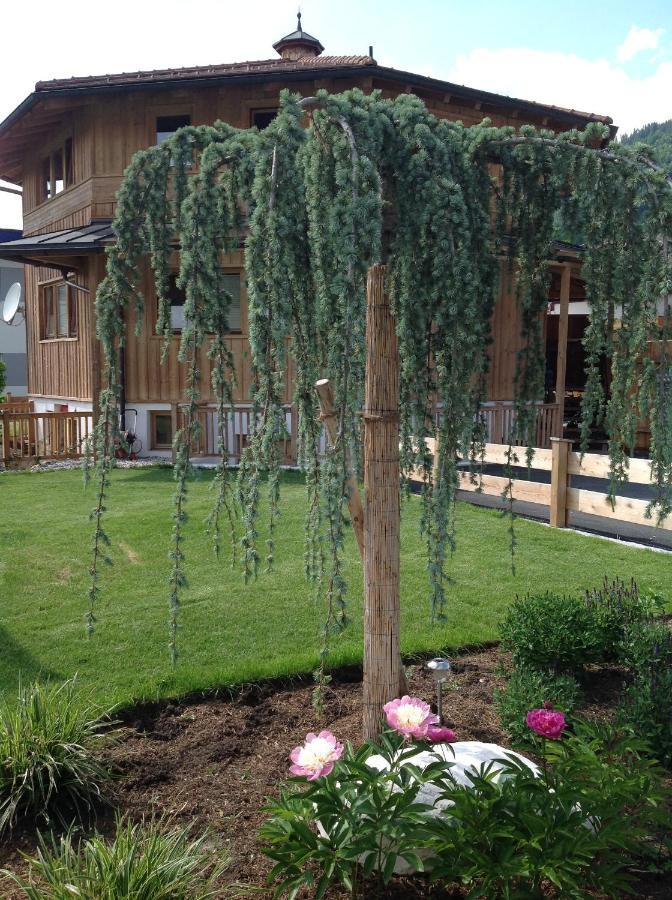 Ferienhaus Oktogon อิทเทอร์ ภายนอก รูปภาพ