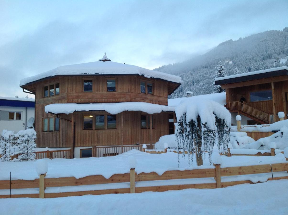 Ferienhaus Oktogon อิทเทอร์ ภายนอก รูปภาพ
